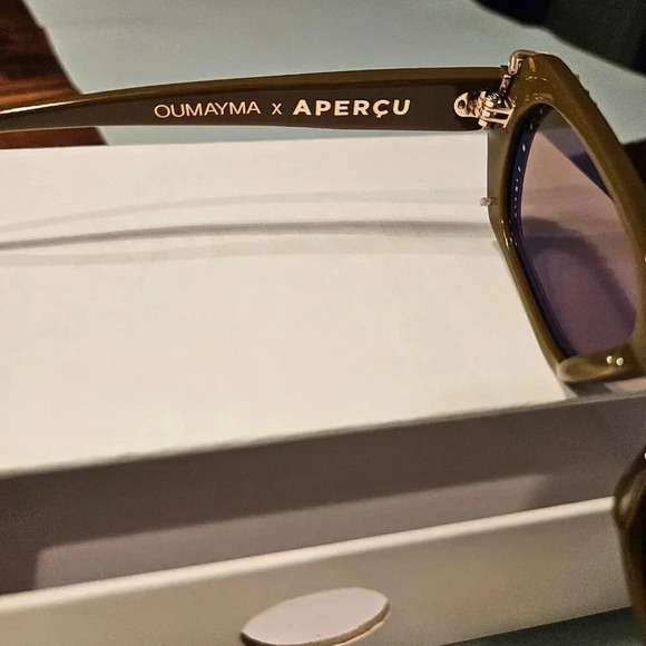 Aperçu x Oumayma | Handmade Limited Edition Removable Palm Clip-  NWOT - Picture 9 of 16